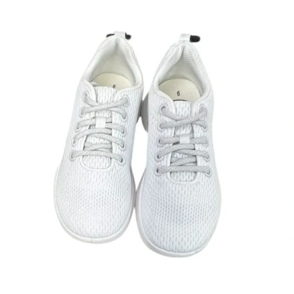 Athletic Works White Womens‎ Size 6 Sneaker Jogger NWT